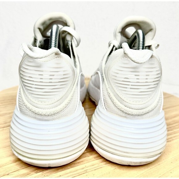 Nike Air Max 2090 Men's  White Sneakers Shoes - BV9977-100‎ Size 8.5 - Picture 4 of 6